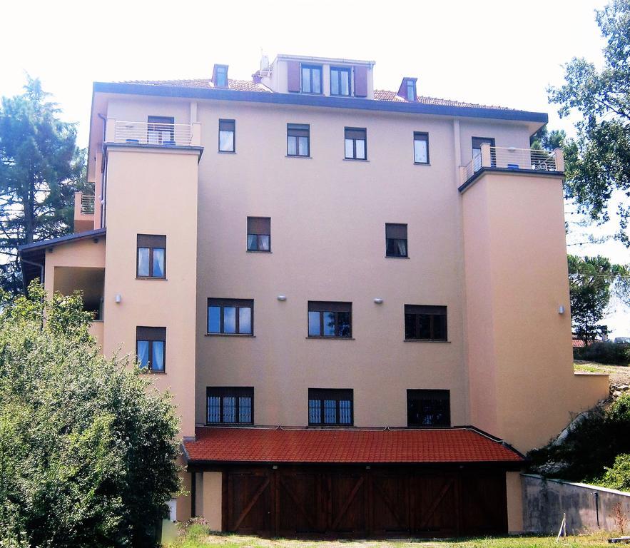 Tenuta I Lecci Террануова-Браччоліні Екстер'єр фото